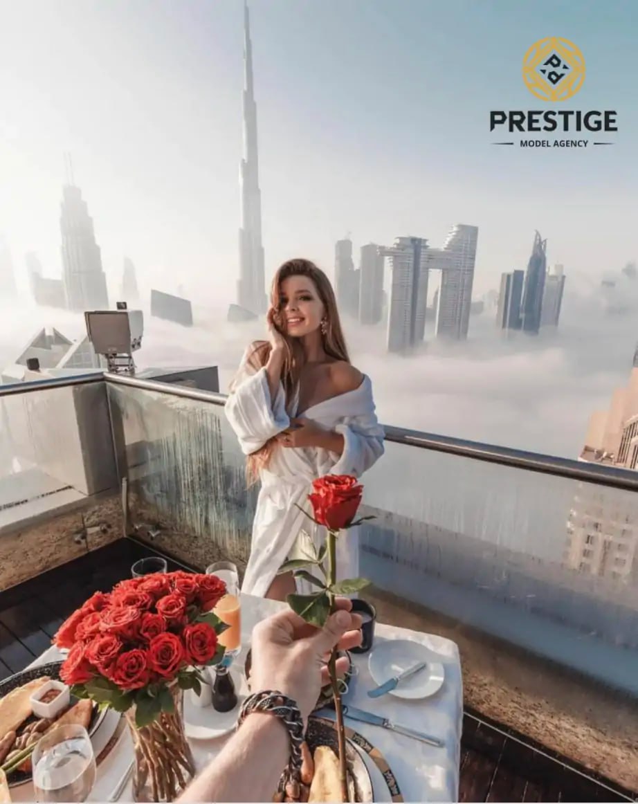 Fiesta en casa del Príncipe Saudita. ¡La fiesta más Premium! Fiesta en casa del Príncipe Saudita. ¡La fiesta más Premium!