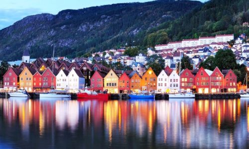 Strip dancers in Norway